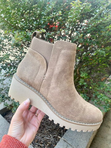 Tahoe Ankle Bootie in 2 colors