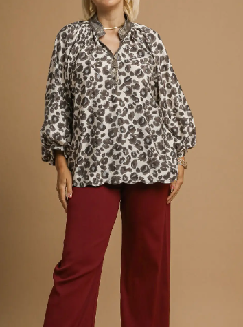 The Boho Leopard Top in Curvy