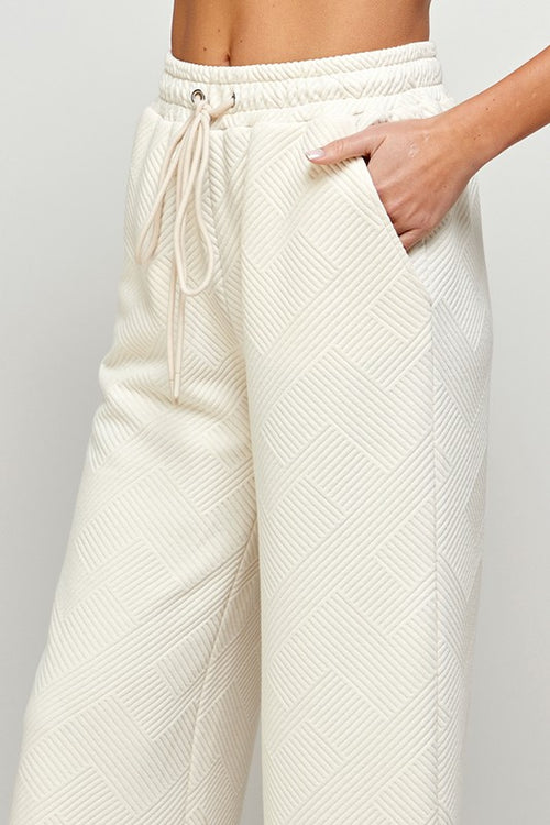 Textured Crop Pants