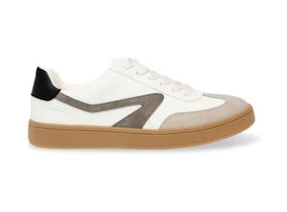 Voyage Sneaker