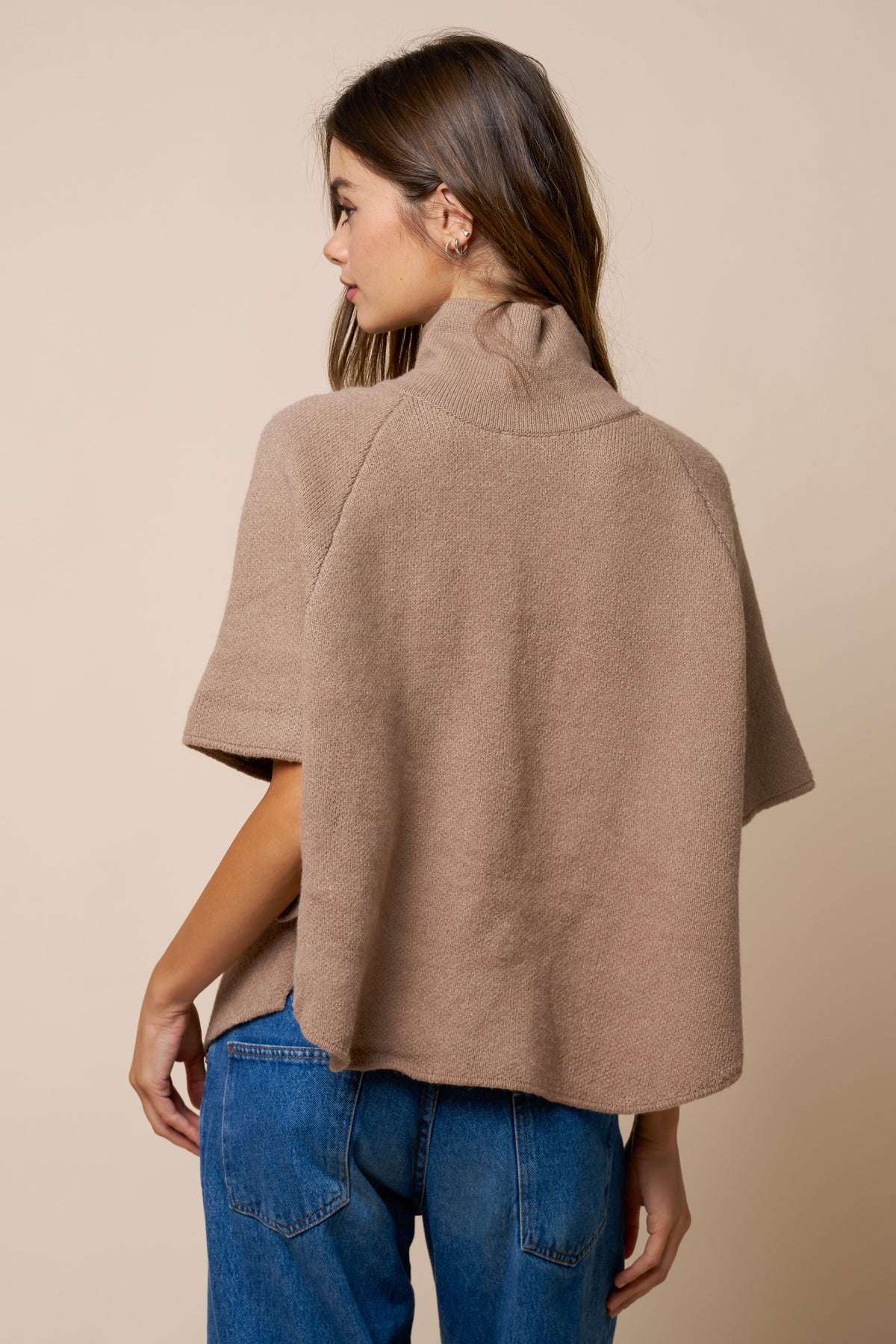 F26 Cape Jacket