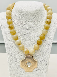 F26 Lovely Necklace