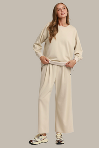 F26 LuxeKnit Crew Pant Set