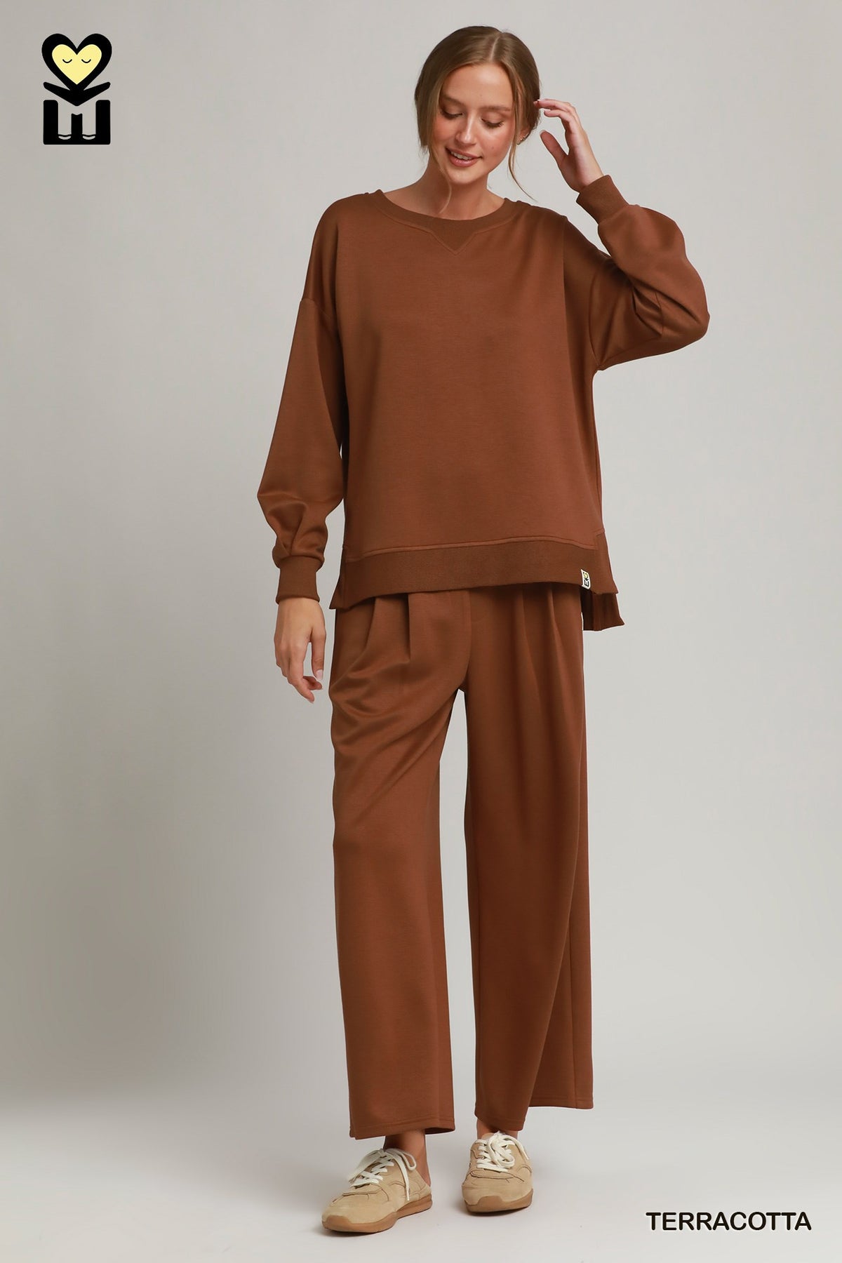 F26 LuxeKnit Crew Pant Set