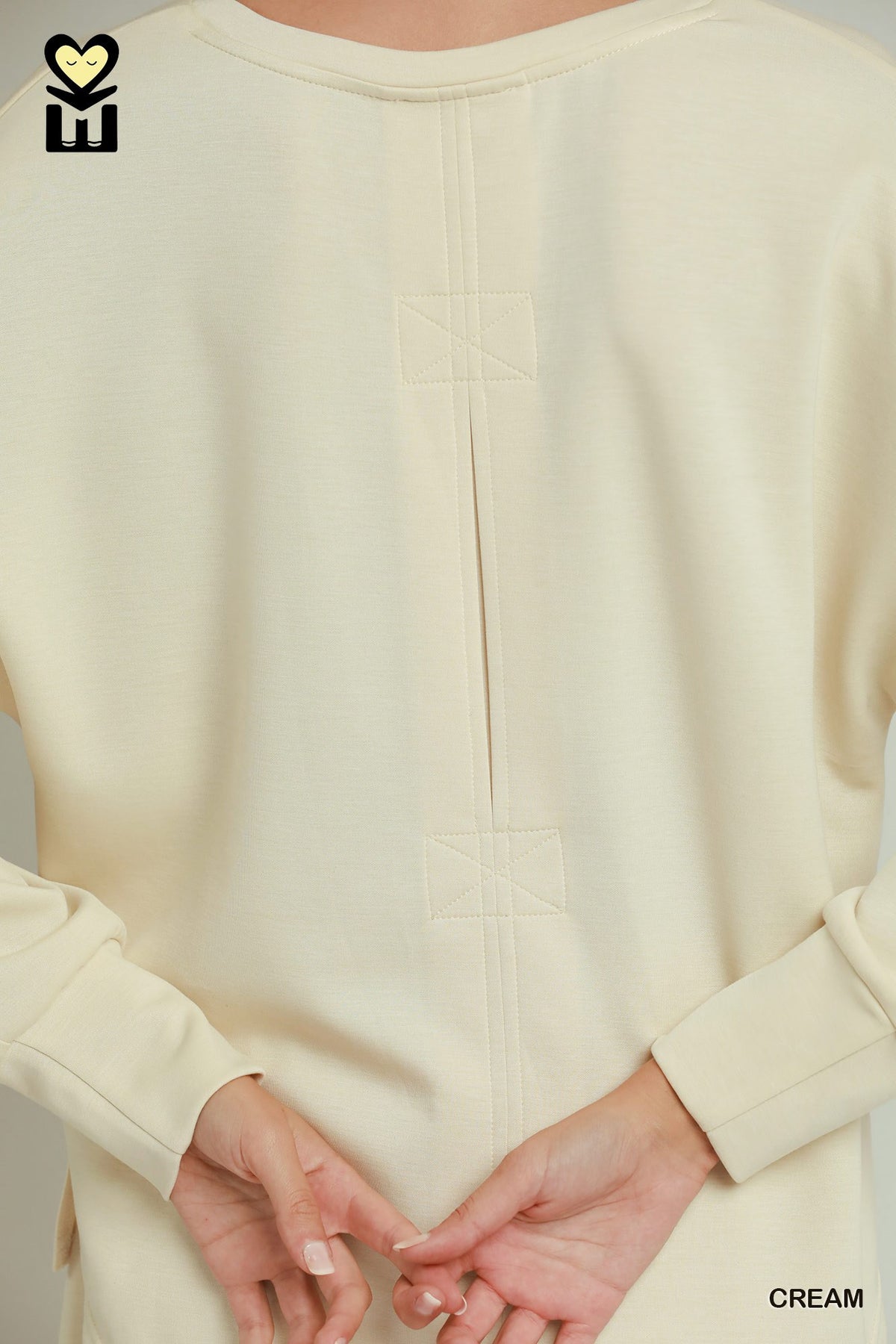 F26 Luxeknit L/S Top