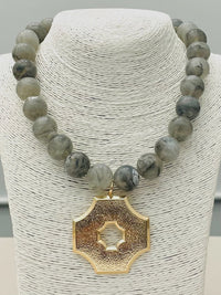 F26 Lovely Necklace