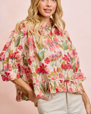 SU26 Ruffled Hem Top