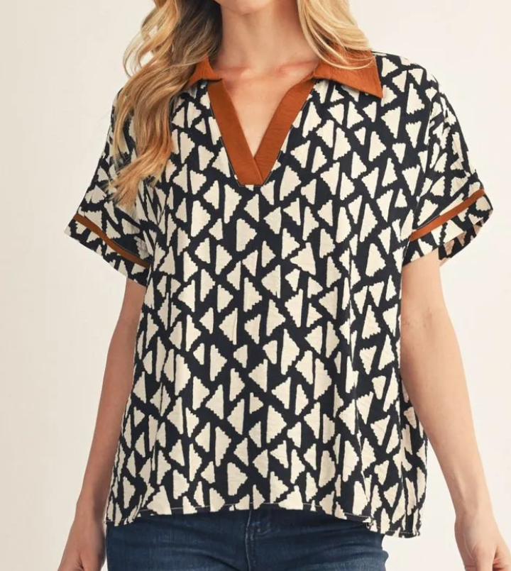 F26 Geo Print Top Curvy