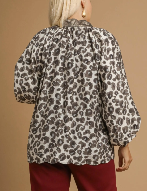 The Boho Leopard Top in Curvy