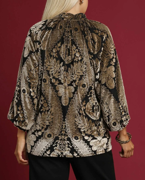 The Lovely Velvet Top