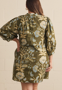 F26 Camryn Dress Curvy